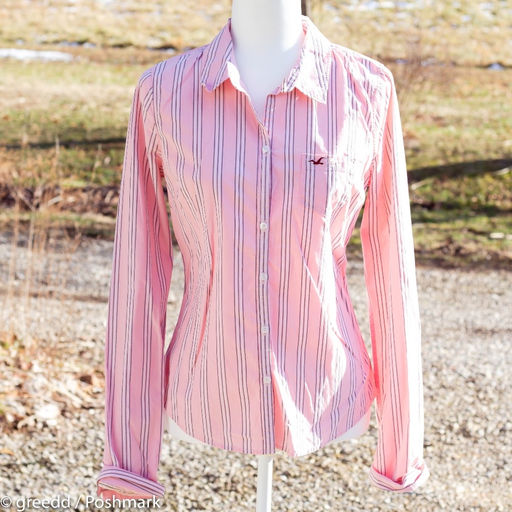 🚨Pink Striped Hollister Button Down